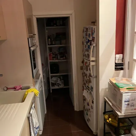 Za Studente 15 Marta 贝尔格莱德